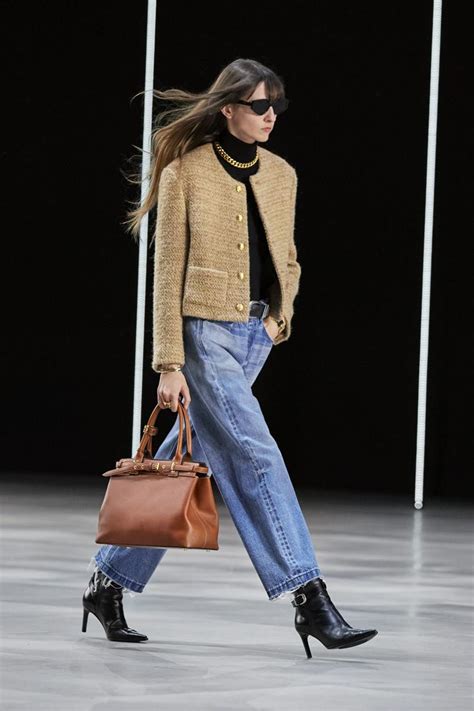 celine automne hiver 2022|Défilé Celine Prêt à porter automne.